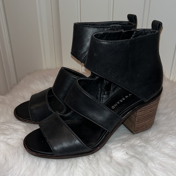 Lucky brand black kabott chunky block heel open toe ankle zip sandal size 8 - Picture 1 of 14
